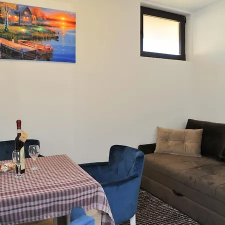 Krstojevic Apartment *